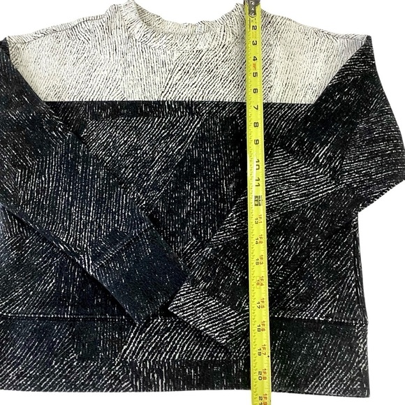 Banana Republic Color Block Jacquard Sweatshirt Long Sleeve Crew Neck Size XS - Picture 11 of 16